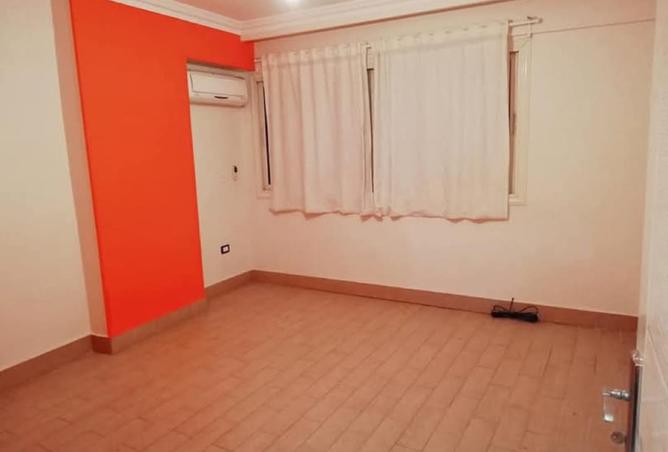 8183339 - Property Image 2