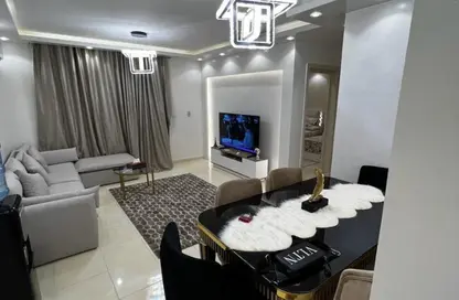 شقة - 2 غرف نوم - 1 حمام للايجار في مدينتي - القاهرة