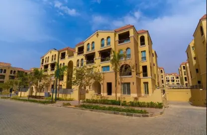 شقة - 3 غرف نوم - 3 حمامات للبيع في معادى فيو - كمبوندات الشروق - مدينة الشروق - القاهرة