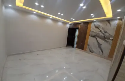 Apartment - 3 Bedrooms - 2 Bathrooms for sale in Mohi Al Din Abou El Ezz St. - Dokki - Giza