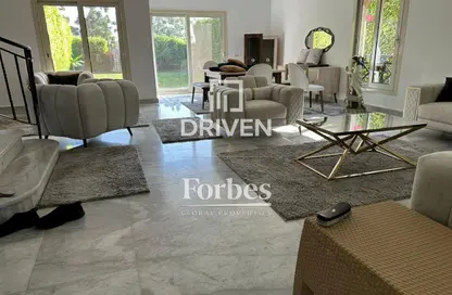 فيلا - 5 غرف نوم - 4 حمامات للبيع في الربوة - كمبوندات الشيخ زايد - الشيخ زايد - الجيزة