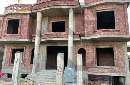 Villa - 5 Bedrooms - 4 Bathrooms for sale in Palm Villa - Al Wahat Road - 6 October City - Giza