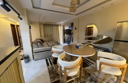 Apartment - 2 Bedrooms - 1 Bathroom for rent in Degla Palms - Al Wahat Road - 6 October City - Giza