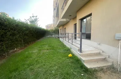 شقة - 3 غرف نوم - 3 حمامات للايجار في مون ريزيدنس - فيفث سكوير - التجمع الخامس - مدينة القاهرة الجديدة - القاهرة