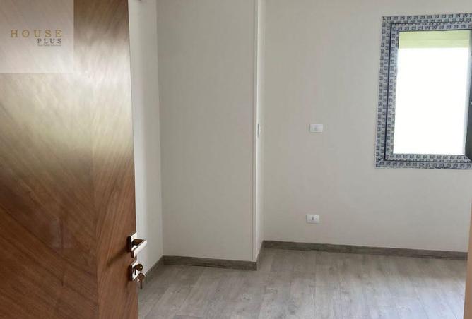 8098862 - Property Image 2
