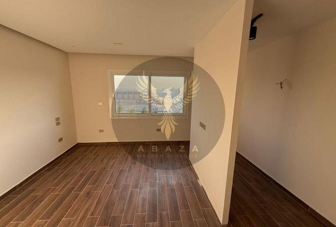 8380486 - Property Image 2