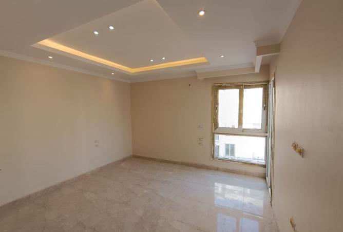 8077470 - Property Image 2