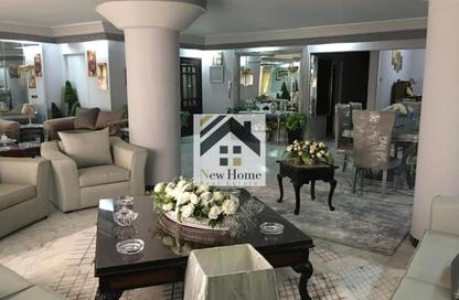Apartment - 3 Bedrooms - 2 Bathrooms for sale in Mohammed Al Maqref St. - 6th Zone - Nasr City - Cairo