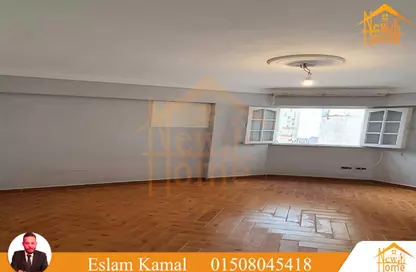 Apartment - 3 Bedrooms - 2 Bathrooms for rent in Abo Qir St. - Glim - Hay Sharq - Alexandria