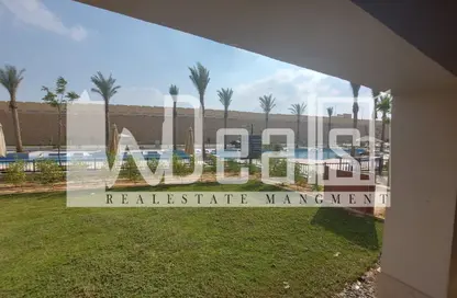 Apartment - 3 Bedrooms - 3 Bathrooms for sale in Uptown Cairo Road - Al Abageyah - El Khalifa - Cairo