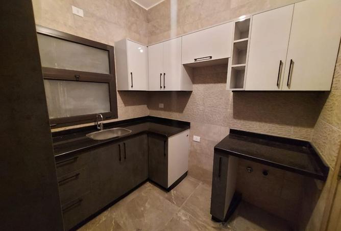 8419708 - Property Image 3