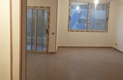طابق كامل - استوديو - 4 حمامات للايجار في مدينة نصر - القاهرة
