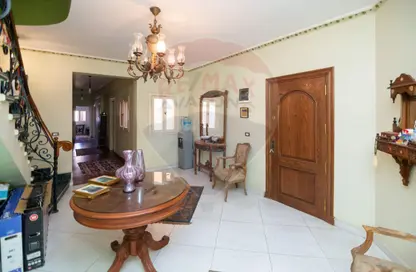 Apartment - 4 Bedrooms - 2 Bathrooms for sale in Al Iskandar Al Akbar St. - Abu Qir - Hay Than El Montazah - Alexandria