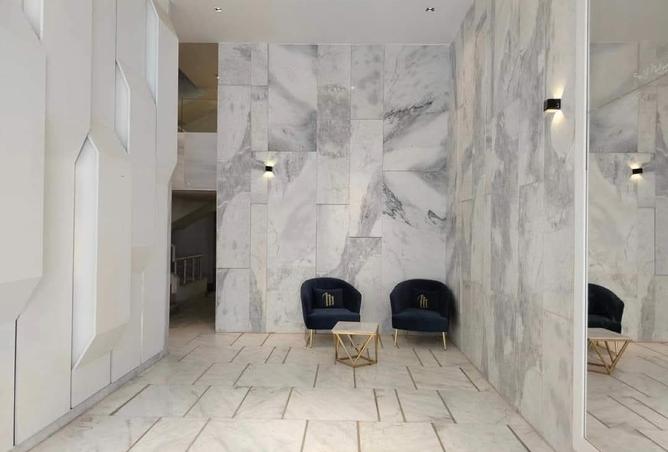 8081289 - Property Image 2