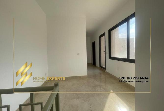 8026811 - Property Image 3