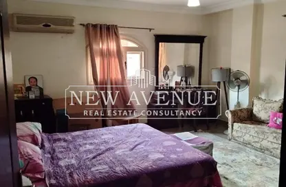 شقة - 3 غرف نوم - 2 حمامات للبيع في اندلسية الشروق - الحي الخامس - مدينة الشروق - القاهرة