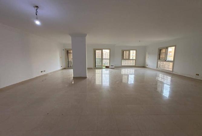 8379286 - Property Image 3