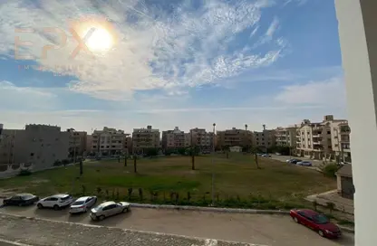 Apartment - 3 Bedrooms - 3 Bathrooms for sale in Beverly Hills Road - 17th District - Sheikh Zayed City - Giza