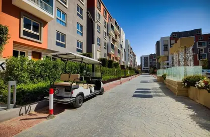 Apartment - 3 Bedrooms - 3 Bathrooms for sale in Amorada - 5th Settlement Compounds - The 5th Settlement - New Cairo City - Cairo