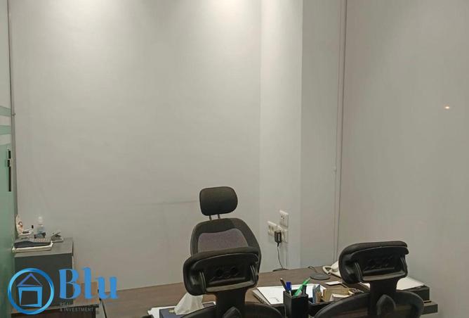 8366332 - Property Image 2