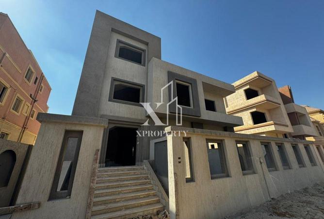 8143779 - Property Image 2