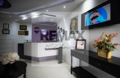 Clinic - Studio - 1 Bathroom for sale in Ahmed Tayseer St. - Ard El Golf - Heliopolis - Masr El Gedida - Cairo