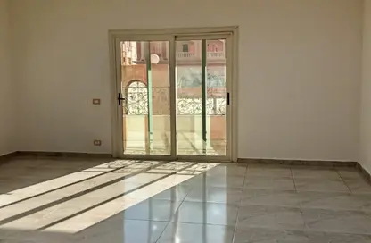 Apartment - 3 Bedrooms - 2 Bathrooms for rent in West Arabella - 5th Settlement Compounds - The 5th Settlement - New Cairo City - Cairo