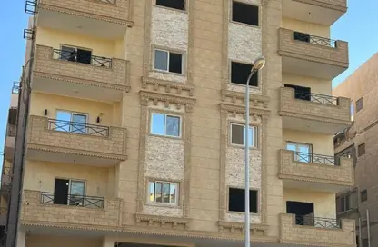 Apartment - 3 Bedrooms - 2 Bathrooms for sale in South Lotus - El Lotus - New Cairo City - Cairo