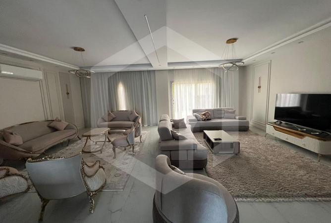8045034 - Property Image 2