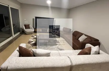 (بنتهاوس  (روف - 4 غرف نوم - 4 حمامات للبيع في نيو جيزة - طريق مصر اسكندرية الصحراوي - مدينة 6 أكتوبر - الجيزة