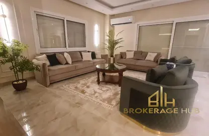 Twin House - 5 Bedrooms - 4 Bathrooms for rent in Hyde Park - New Cairo City - Cairo