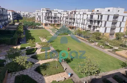 Apartment - 3 Bedrooms - 4 Bathrooms for sale in The Courtyards - Sheikh Zayed Compounds - Sheikh Zayed City - Giza