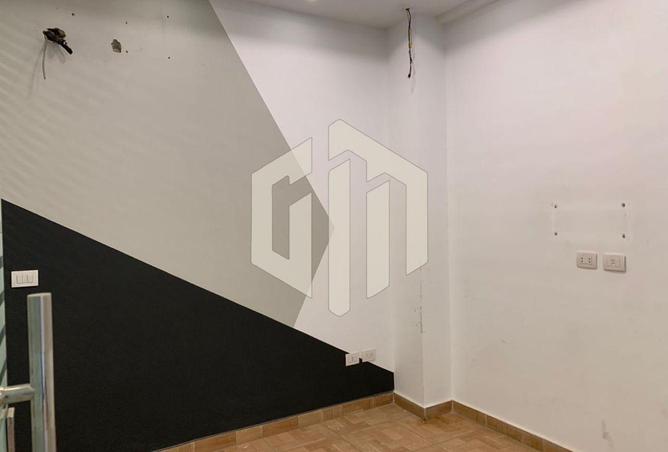 8432814 - Property Image 2