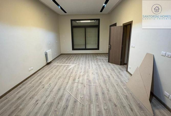 8303964 - Property Image 2