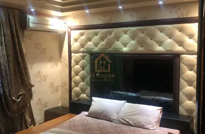 Apartment - 2 Bedrooms - 1 Bathroom for rent in El Rehab Extension - Al Rehab - New Cairo City - Cairo