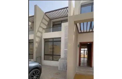 Townhouse - 3 Bedrooms - 3 Bathrooms for sale in Azha - Al Ain Al Sokhna - Suez