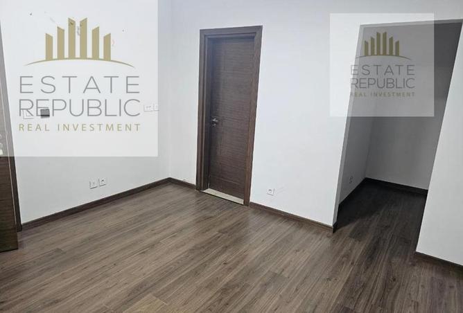 8095420 - Property Image 2