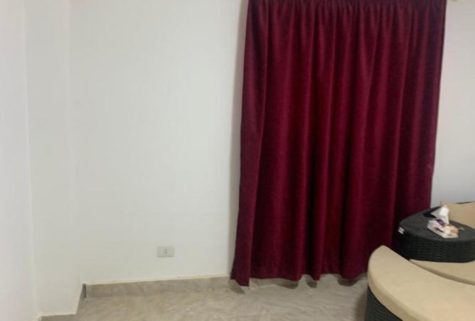 8047931 - Property Image 2