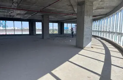 Office Space - Studio - 7+ Bathrooms for rent in Arkan Plaza - 26th of July Corridor - Sheikh Zayed City - Giza