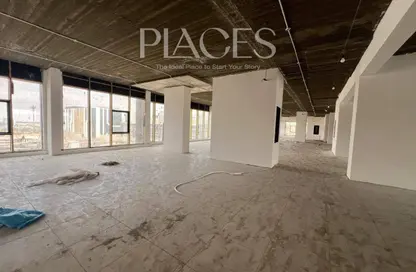 Office Space - Studio - 5 Bathrooms for rent in V90 - North Teseen St. - The 5th Settlement - New Cairo City - Cairo