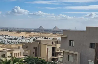 شقة - 4 غرف نوم - 5 حمامات للبيع في بيراميدز هايتس - طريق مصر اسكندرية الصحراوي - مدينة 6 أكتوبر - الجيزة
