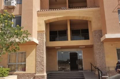Apartment - 2 Bedrooms - 2 Bathrooms for sale in Maadi Gardens - Maadi - Hay El Maadi - Cairo