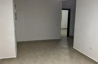 Apartment - 3 Bedrooms - 2 Bathrooms for rent in Suleiman Al Halabi St. - El Banafseg 11 - El Banafseg - New Cairo City - Cairo