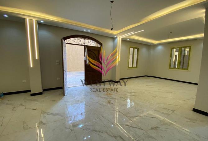 8074341 - Property Image 3