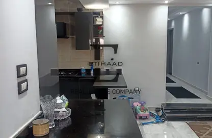 Apartment - 3 Bedrooms - 2 Bathrooms for sale in El Ismailia Square - Heliopolis - Masr El Gedida - Cairo