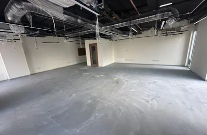 Office Space - Studio - 1 Bathroom for rent in Hyde Park Business District Mall - South Teseen St. - The 5th Settlement - New Cairo City - Cairo