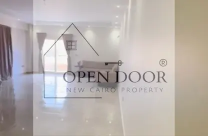 Apartment - 3 Bedrooms - 2 Bathrooms for sale in North Lotus - El Lotus - New Cairo City - Cairo
