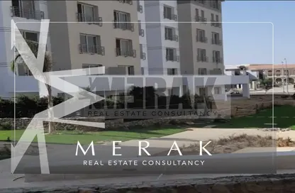 Apartment - 2 Bedrooms - 2 Bathrooms for sale in Hyde Park - 5th Settlement Compounds - The 5th Settlement - New Cairo City - Cairo