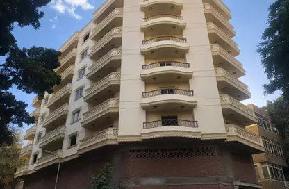 مجمع سكني للبيع في شارع محي الدين أبو العز - الدقي - الجيزة