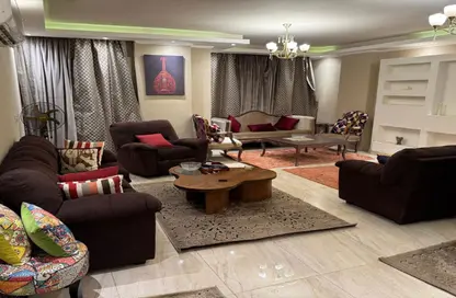 شقة - 3 غرف نوم - 2 حمامات للايجار في زايد ديونز - الحي السادس - الشيخ زايد - الجيزة